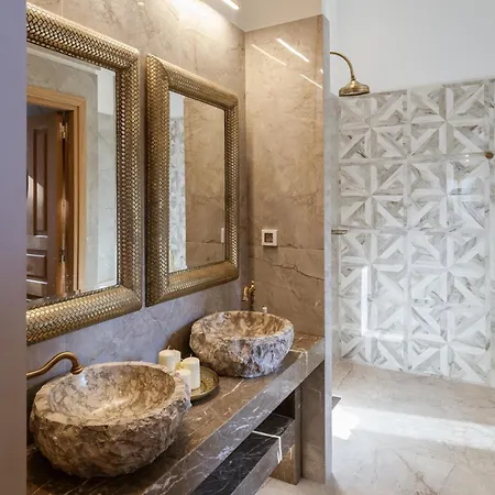 Aylin Executive Panzió