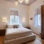 Aylin Executive Couette-café