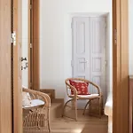 Aylin Executive Couette-café 4*