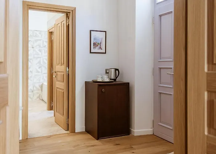 Aylin Executive Rhodes City